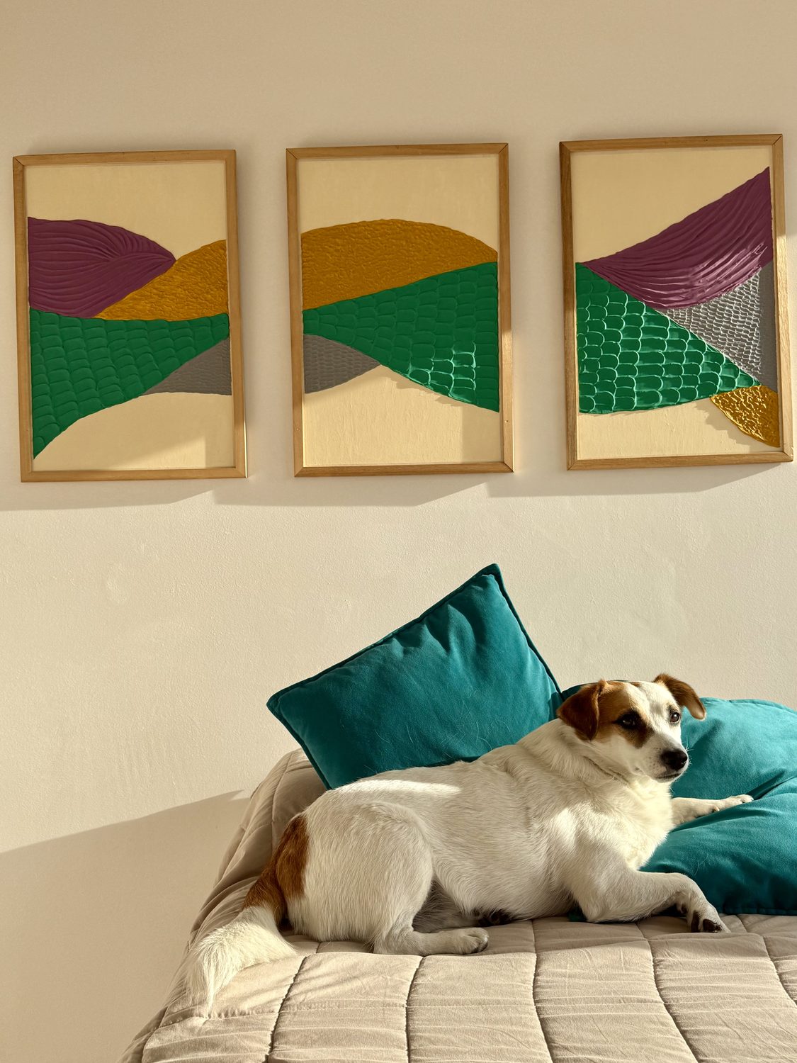 Obras de Dafila Deco en un hogar, con Dibu